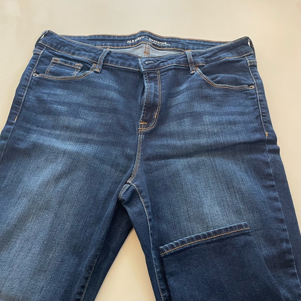 OldNavy Rockstar jeans, size 14